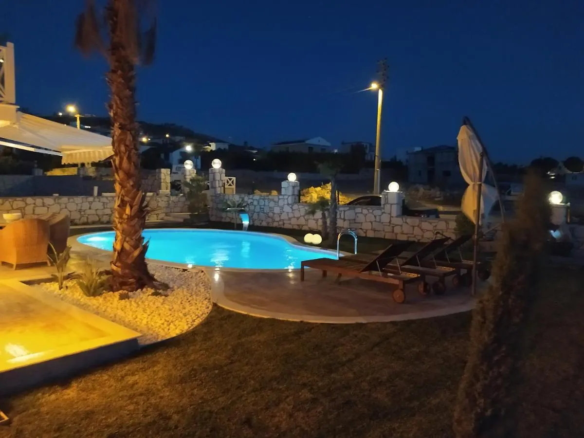 Villa Ladybug Unique Design Of Your Dreams Foça